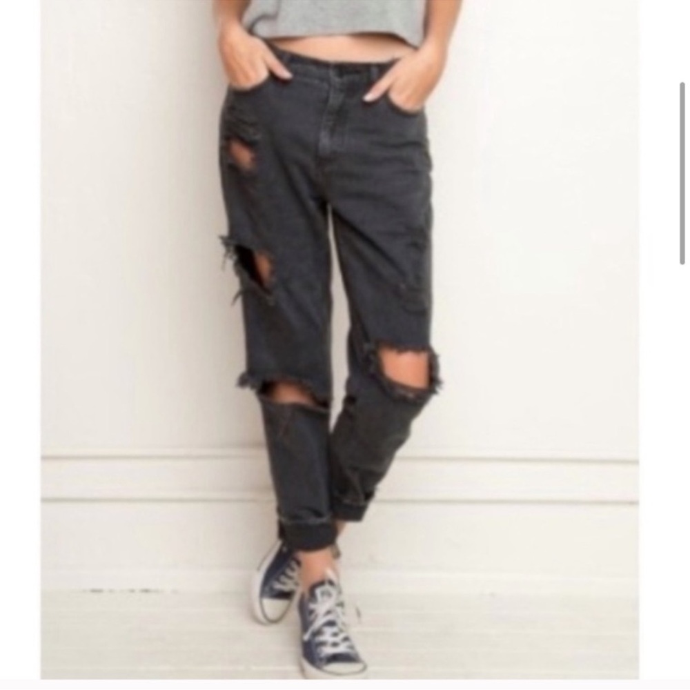 Brandy Melville Black  Distressed Ripped Jeans